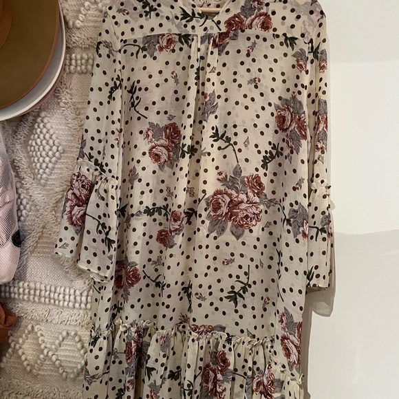 Sheer tunic - Picture 4 of 6